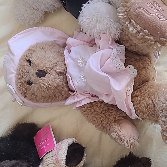 Mary kay bears - Picture 4 of 9